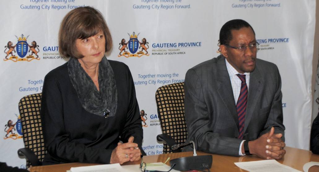 Gauteng finance MEC Barbara Creecy (left) and FNB's Danny Zandamela, CEO of public sector banking